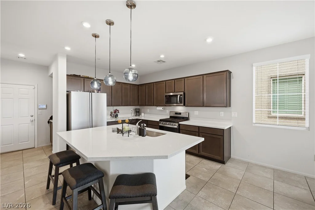 1016 Huckburn, Henderson, NV 89015