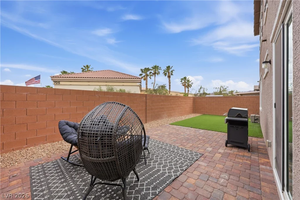 1016 Huckburn, Henderson, NV 89015