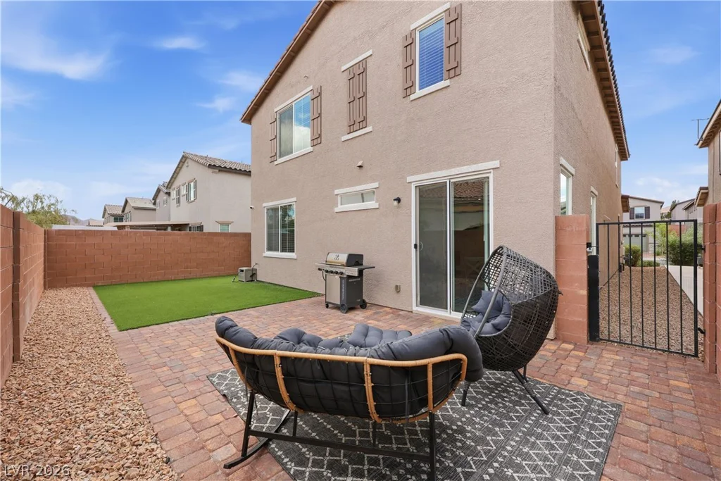 1016 Huckburn, Henderson, NV 89015