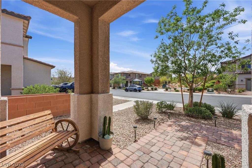 1016 Huckburn, Henderson, NV 89015