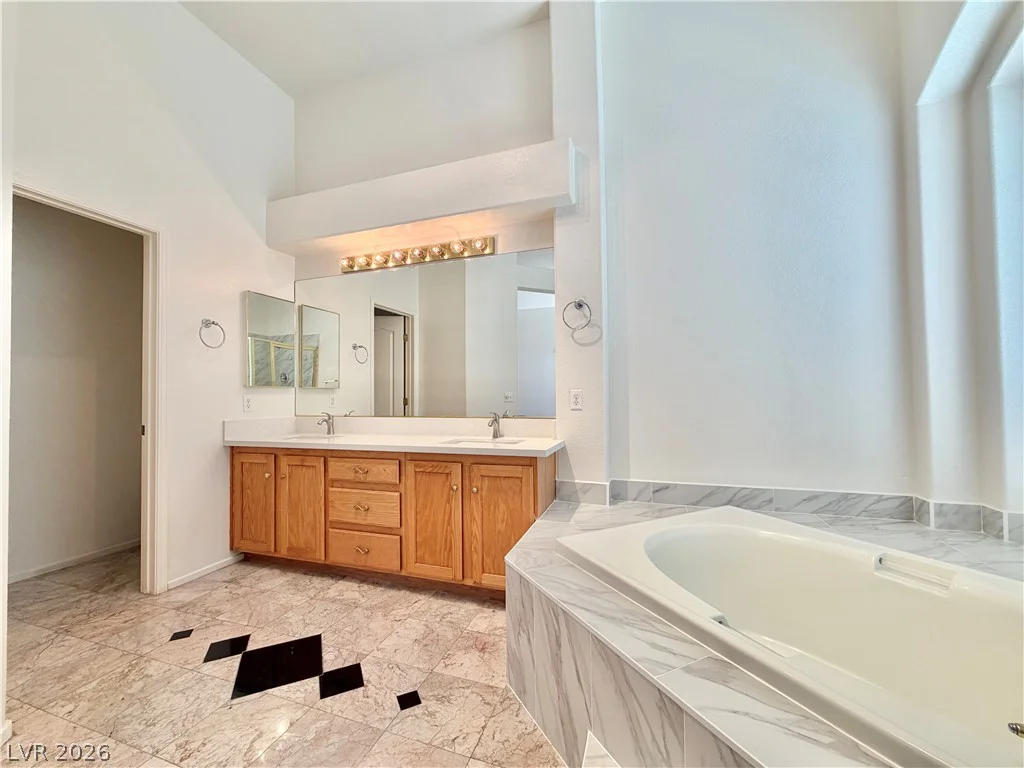 9413 Cedar Heights, Las Vegas, NV 89134