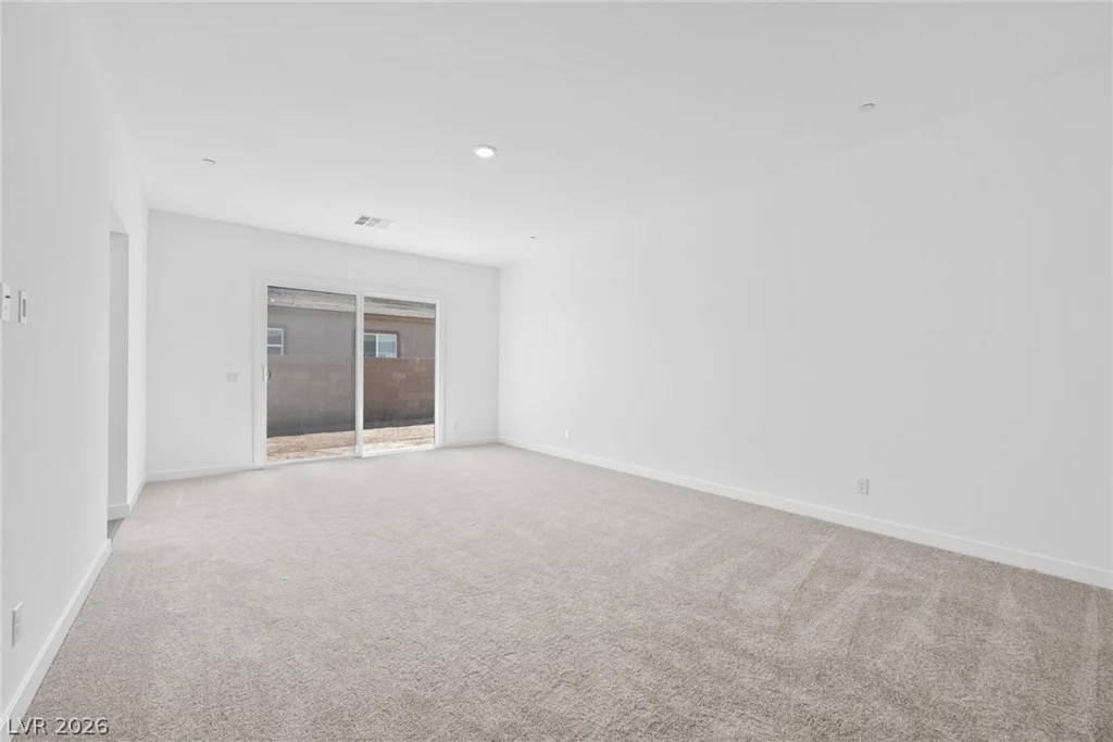 206 Devon Crest, Henderson, NV 89015