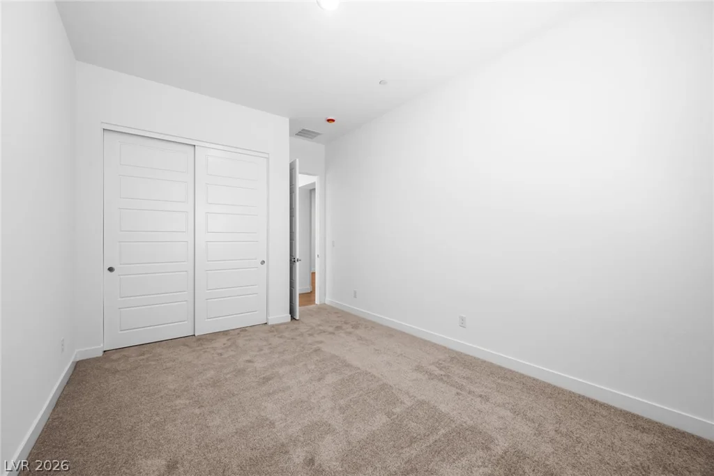 206 Devon Crest, Henderson, NV 89015