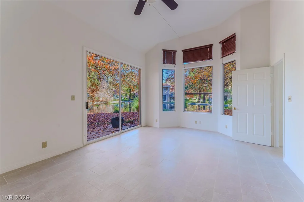 4957 Crooked Stick, Las Vegas, NV 89113