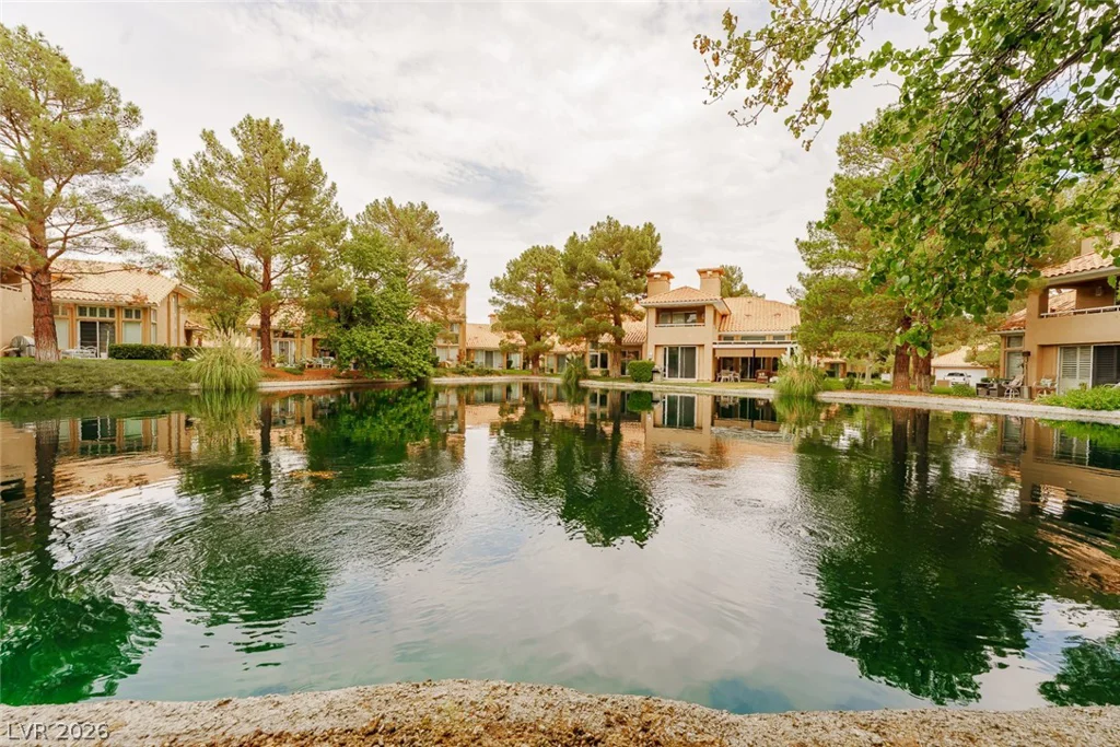 4957 Crooked Stick, Las Vegas, NV 89113