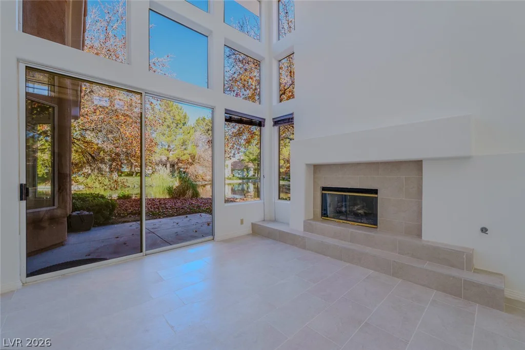 4957 Crooked Stick, Las Vegas, NV 89113