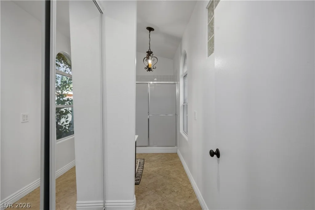 8710 Villa Ariel, Las Vegas, NV 89147