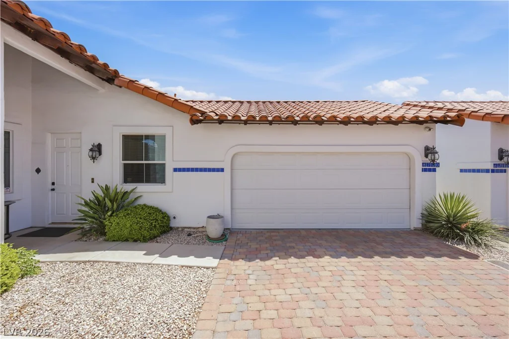 8710 Villa Ariel, Las Vegas, NV 89147
