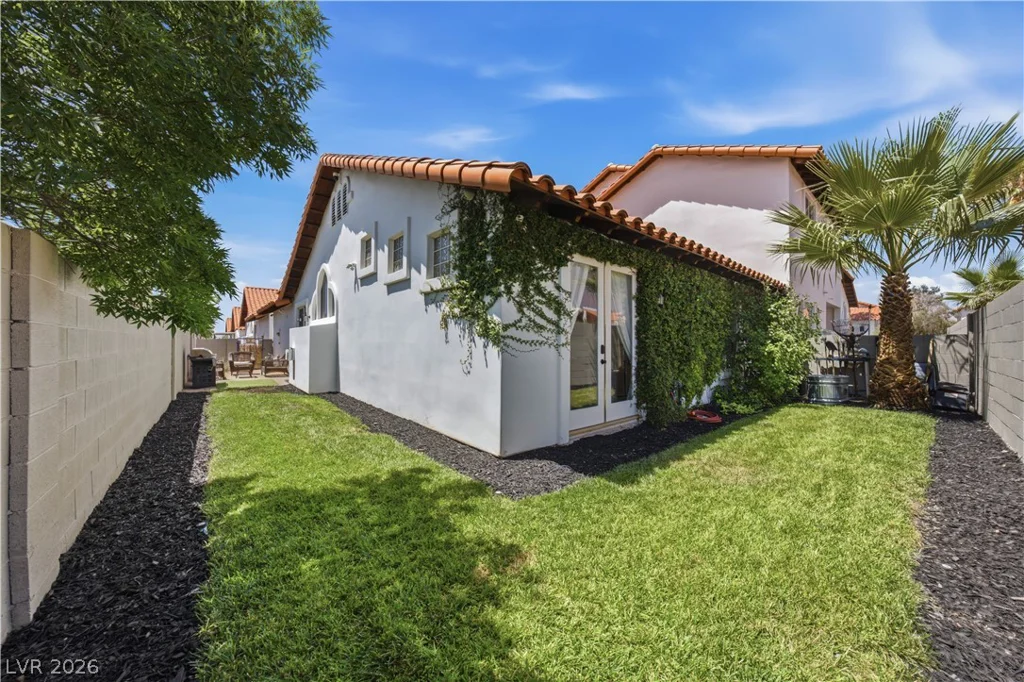 8710 Villa Ariel, Las Vegas, NV 89147