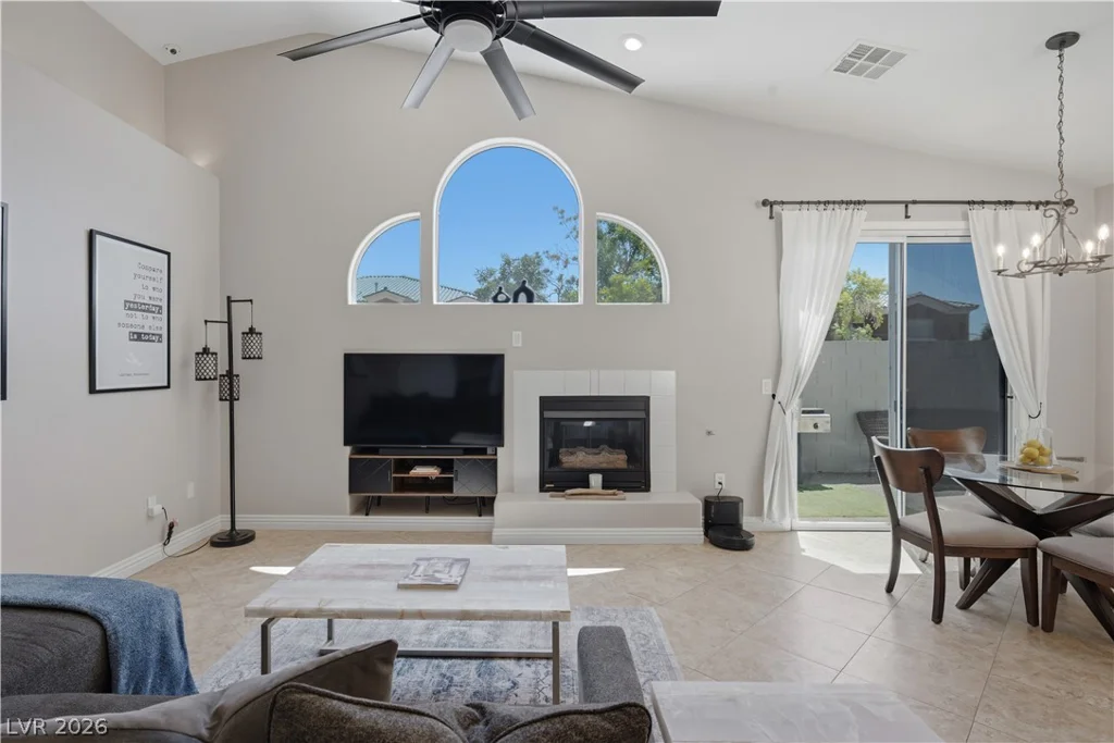 8710 Villa Ariel, Las Vegas, NV 89147