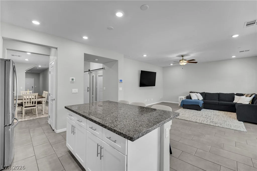 1057 Gentle Swan, Henderson, NV 89011