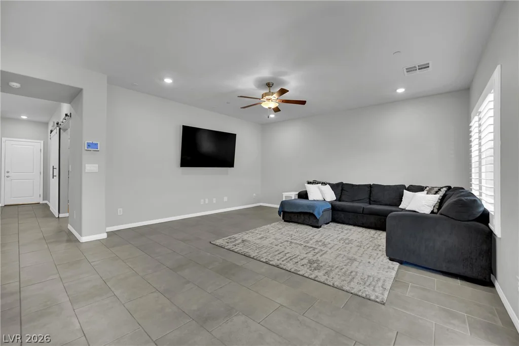 1057 Gentle Swan, Henderson, NV 89011