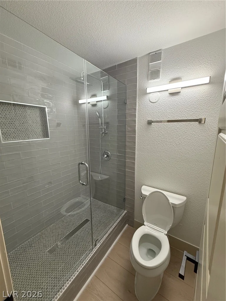 750 Royal Crest, Las Vegas, NV 89169
