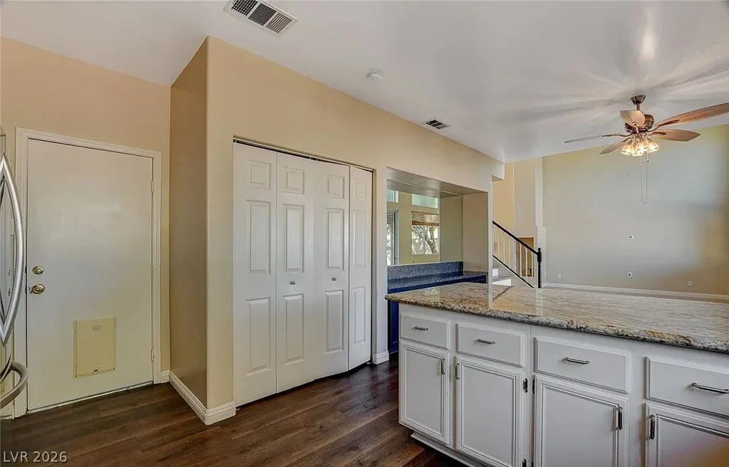 10300 Forum Hills, Las Vegas, NV 89144