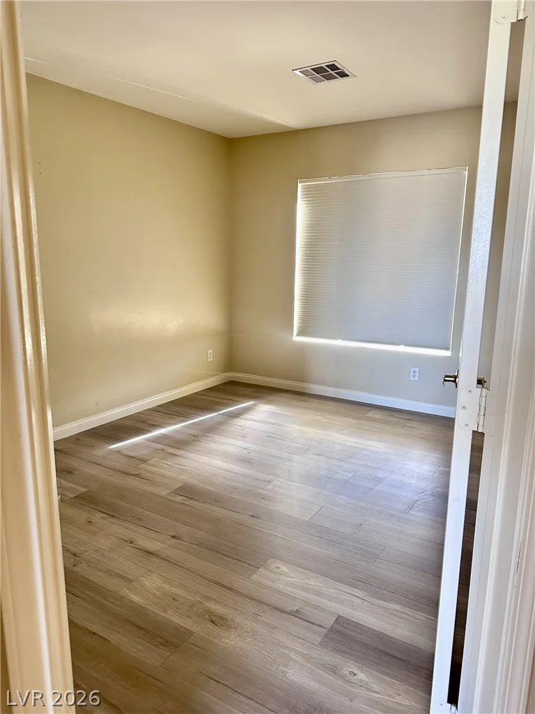 10300 Forum Hills, Las Vegas, NV 89144