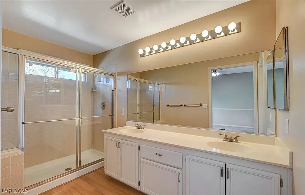 10300 Forum Hills, Las Vegas, NV 89144