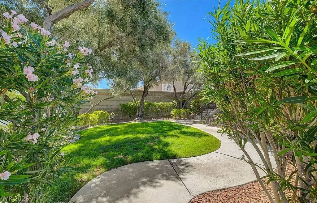 10300 Forum Hills, Las Vegas, NV 89144