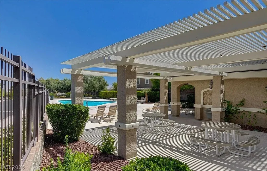 10300 Forum Hills, Las Vegas, NV 89144