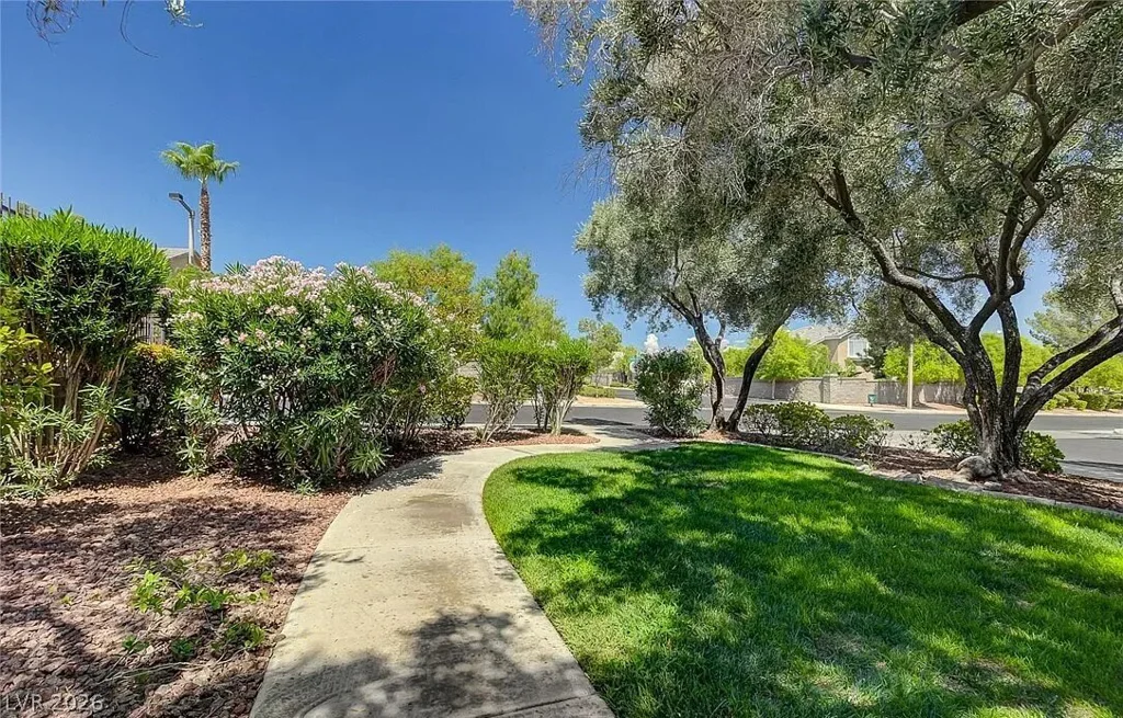 10300 Forum Hills, Las Vegas, NV 89144