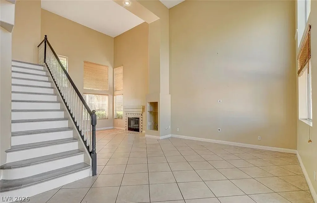 10300 Forum Hills, Las Vegas, NV 89144