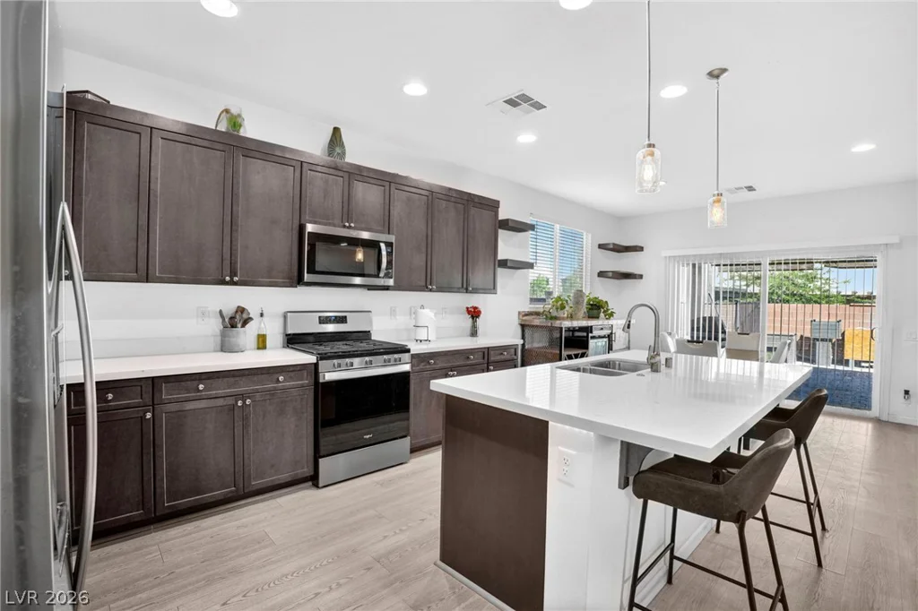 6281 Angora Peak, Las Vegas, NV 89115