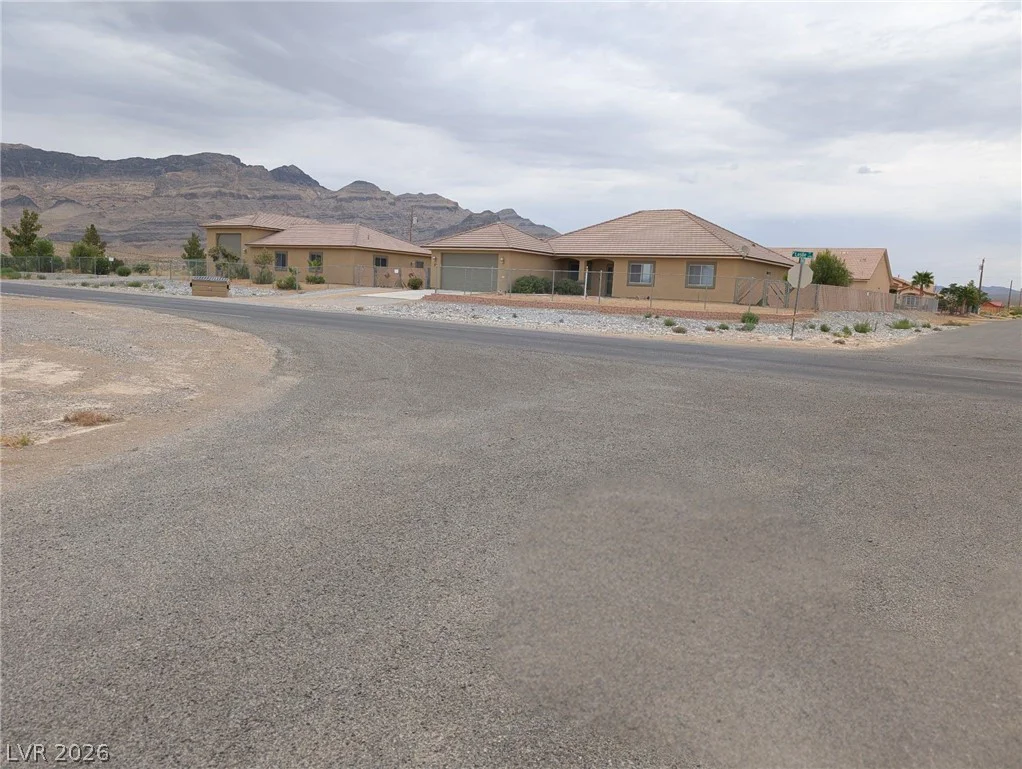 5900 Fitzroy, Pahrump, NV 89060