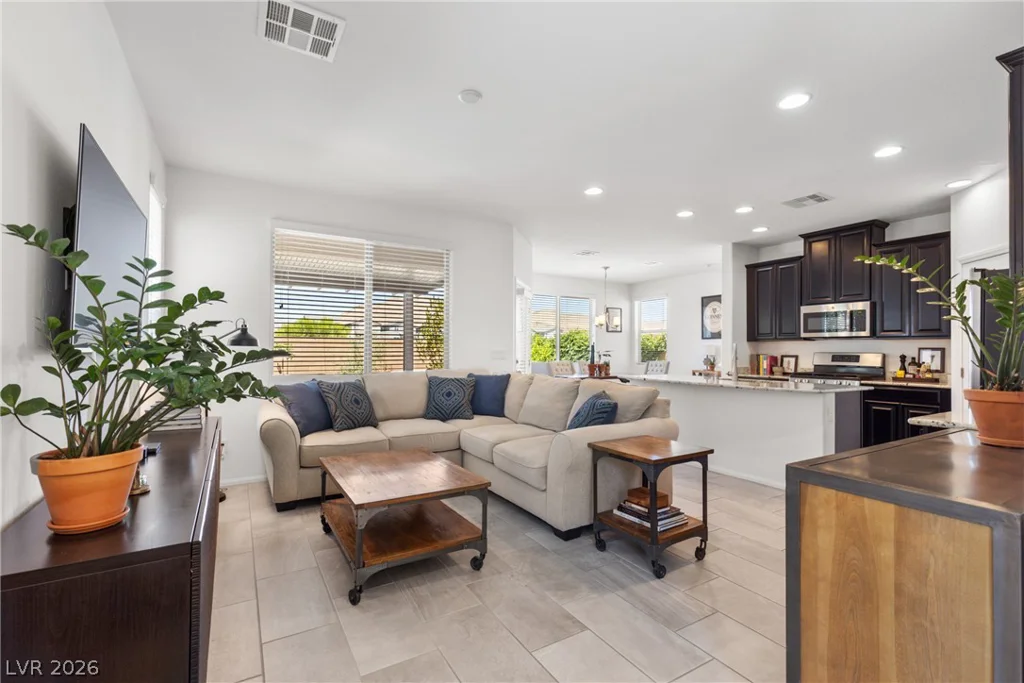 891 Earth Luster Road, Las Vegas, NV 89178
