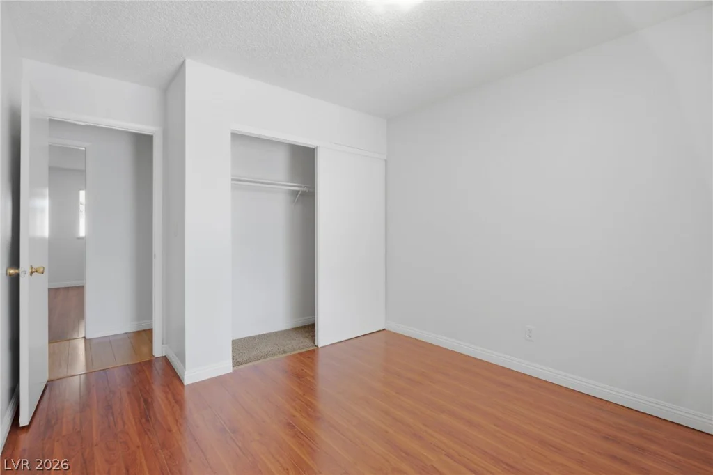 5752 Arbor Oak, Las Vegas, NV 89142