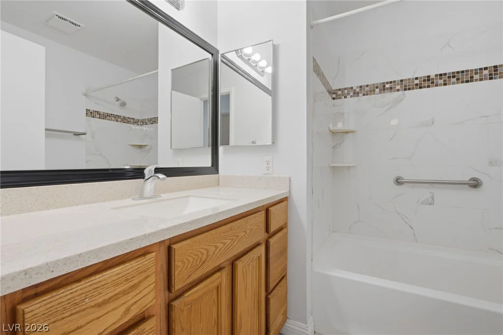 5752 Arbor Oak, Las Vegas, NV 89142