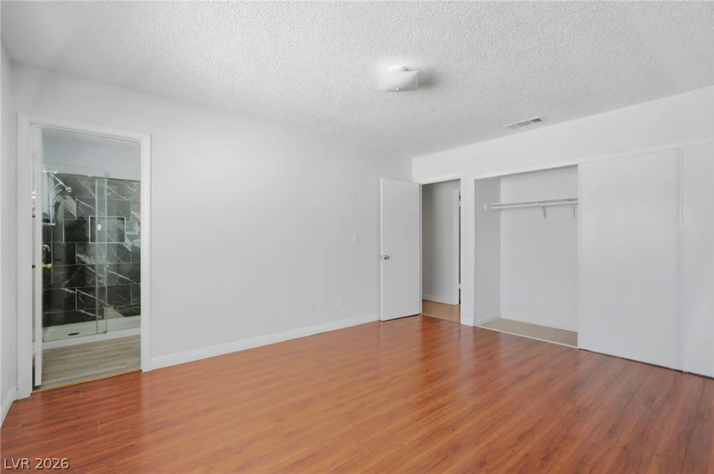 5752 Arbor Oak, Las Vegas, NV 89142