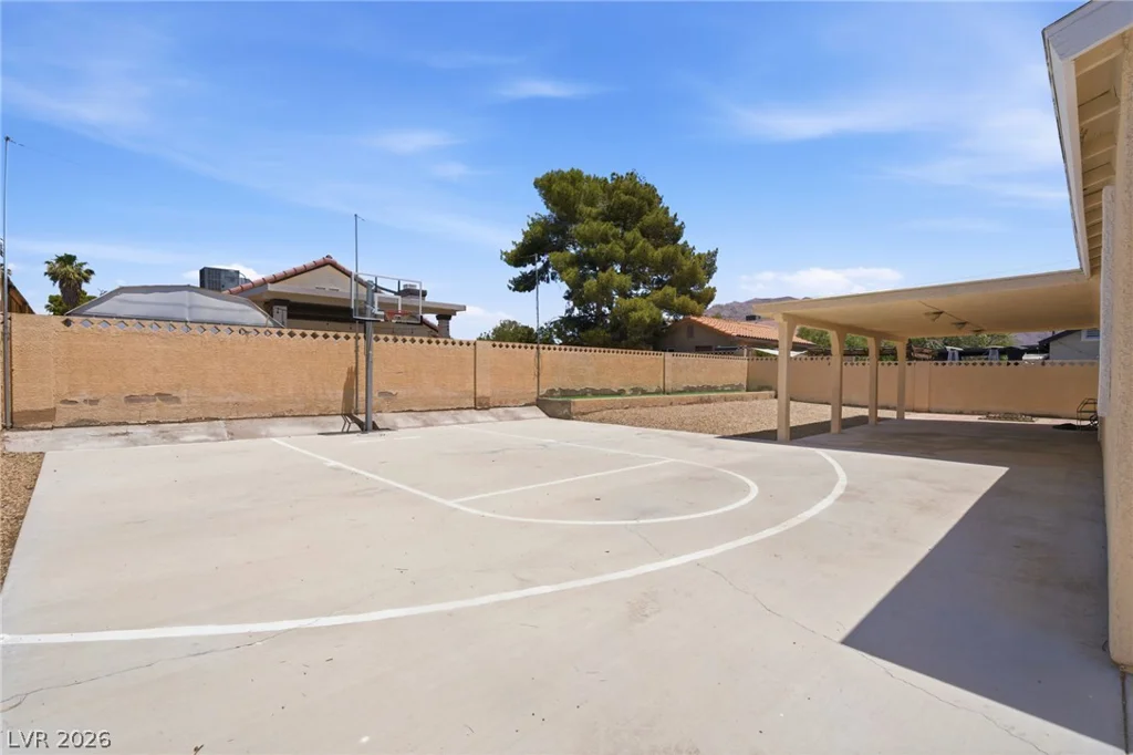 5752 Arbor Oak, Las Vegas, NV 89142