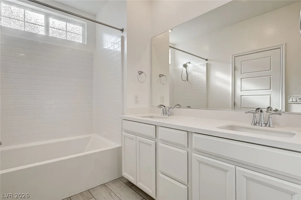 7358 Decatur, Las Vegas, NV 89131