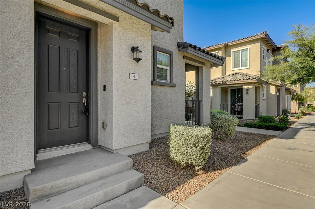 7358 Decatur, Las Vegas, NV 89131