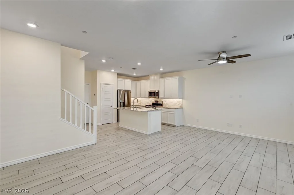 7358 Decatur, Las Vegas, NV 89131