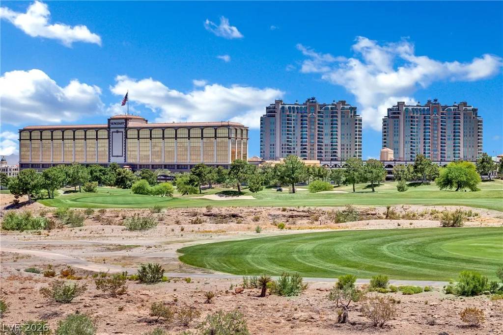 9141 Las Manaitas, Las Vegas, NV 89144