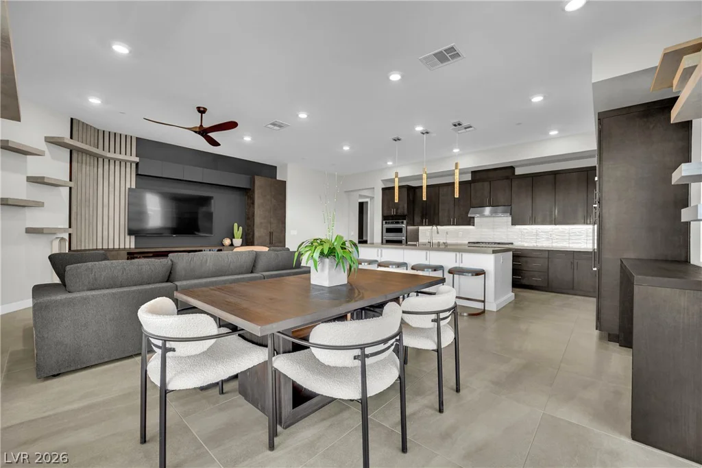 9141 Las Manaitas, Las Vegas, NV 89144