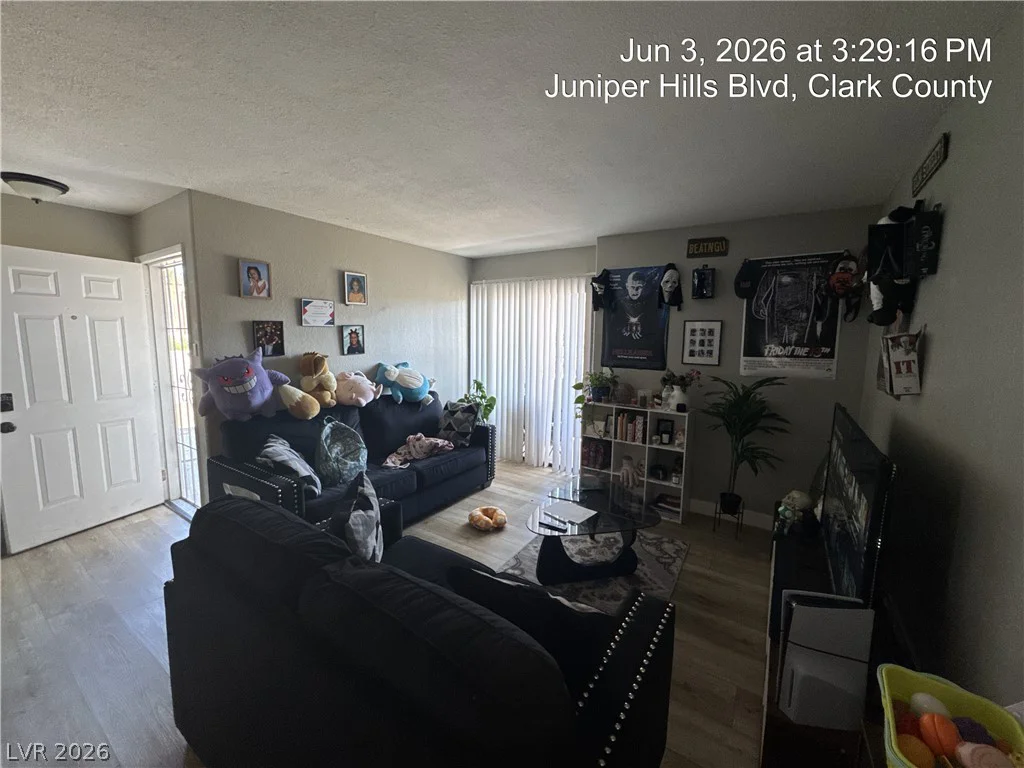 2961 Juniper Hills, Las Vegas, NV 89142