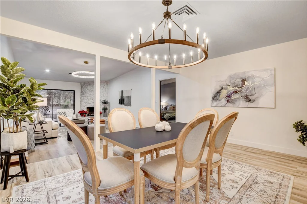 2100 Plaza Del Padre, Las Vegas, NV 89102