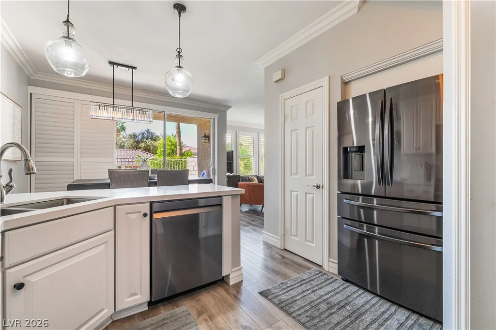 251 Green Valley, Henderson, NV 89012