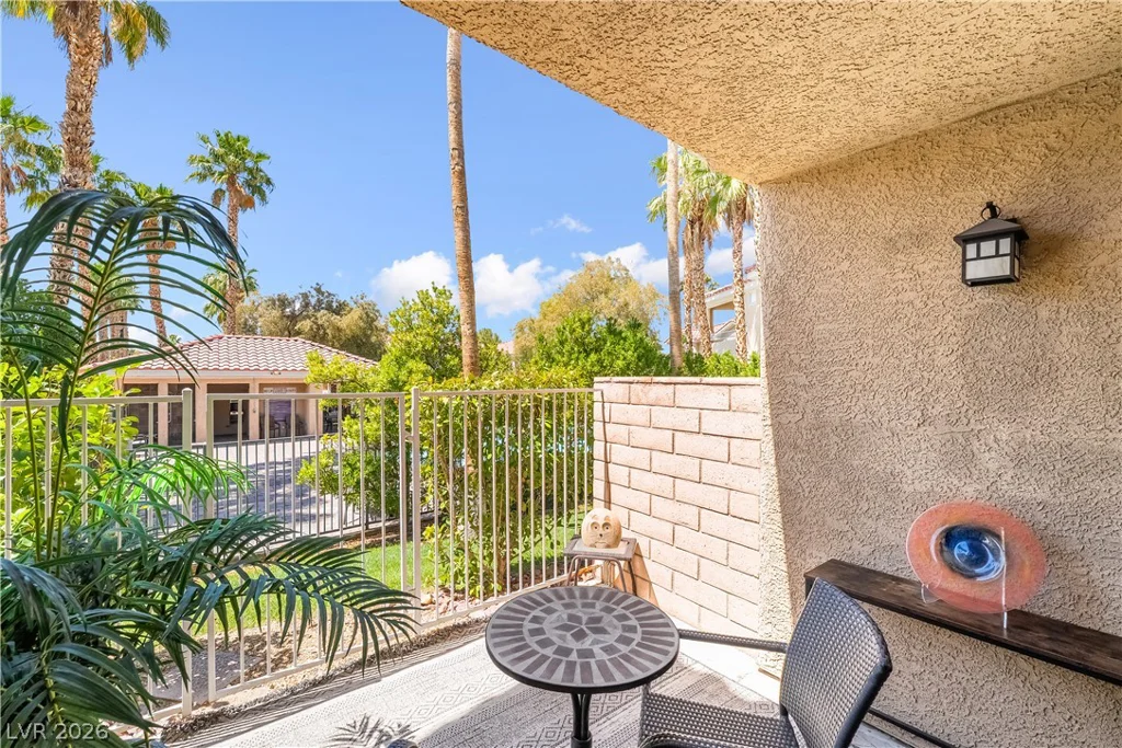 251 Green Valley, Henderson, NV 89012