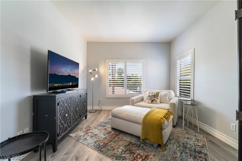 251 Green Valley, Henderson, NV 89012