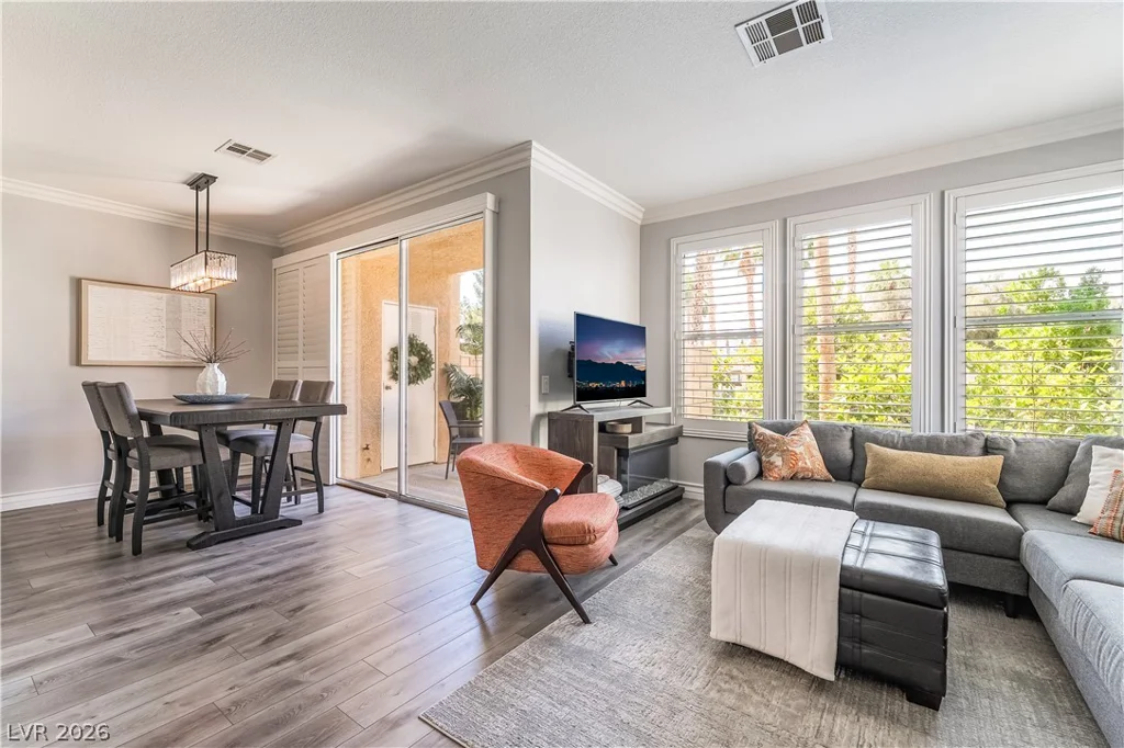 251 Green Valley, Henderson, NV 89012