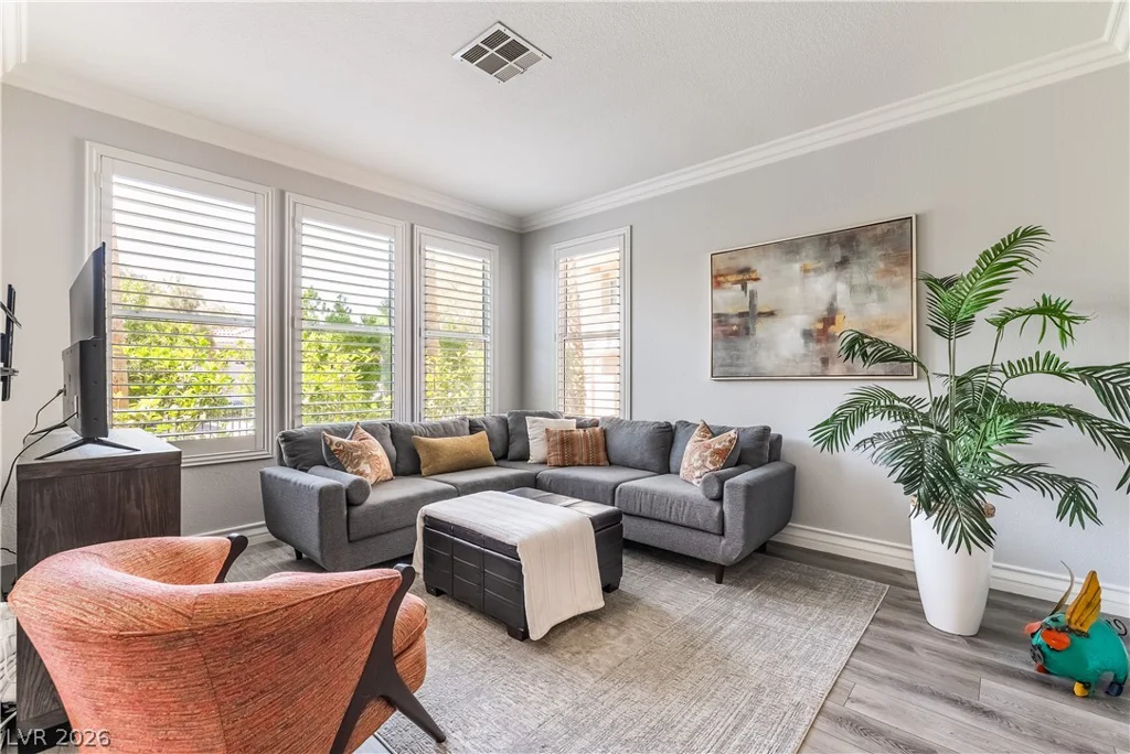 251 Green Valley, Henderson, NV 89012