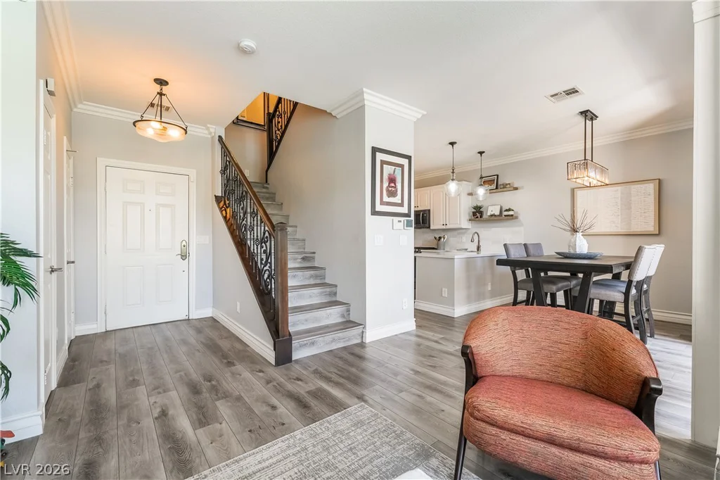 251 Green Valley, Henderson, NV 89012