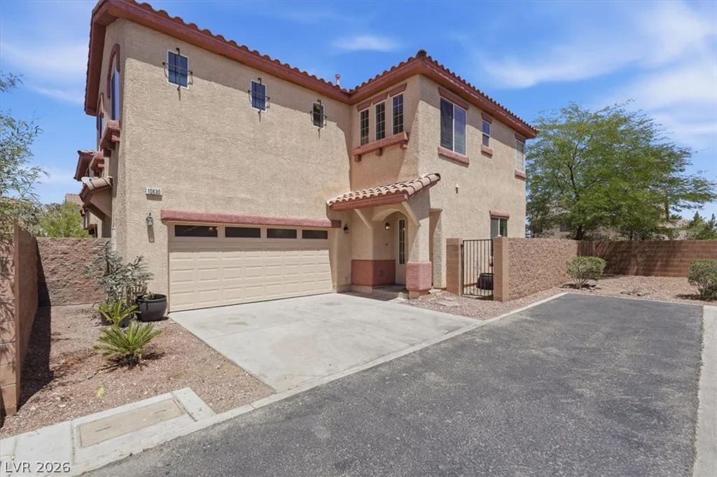 10630 Lessona, Las Vegas, NV 89141