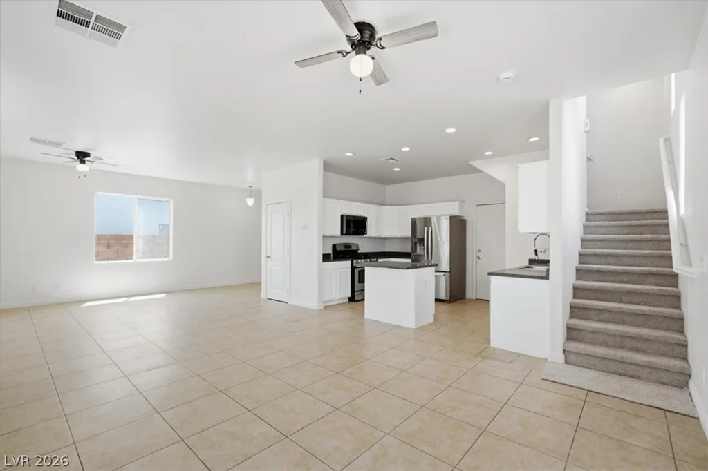 10630 Lessona, Las Vegas, NV 89141