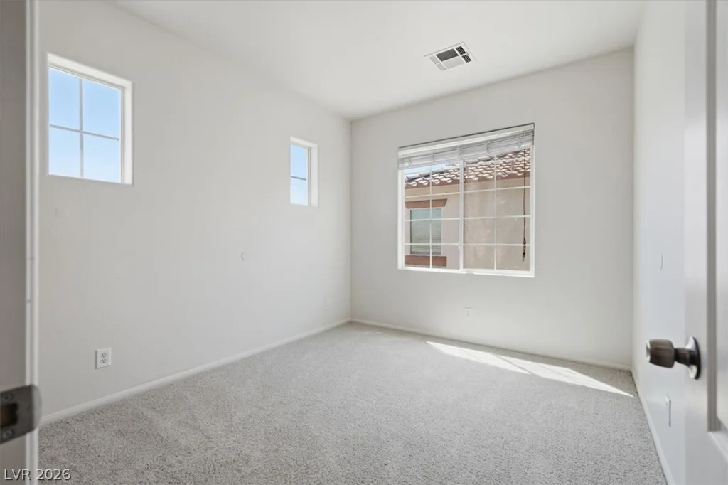 10630 Lessona, Las Vegas, NV 89141