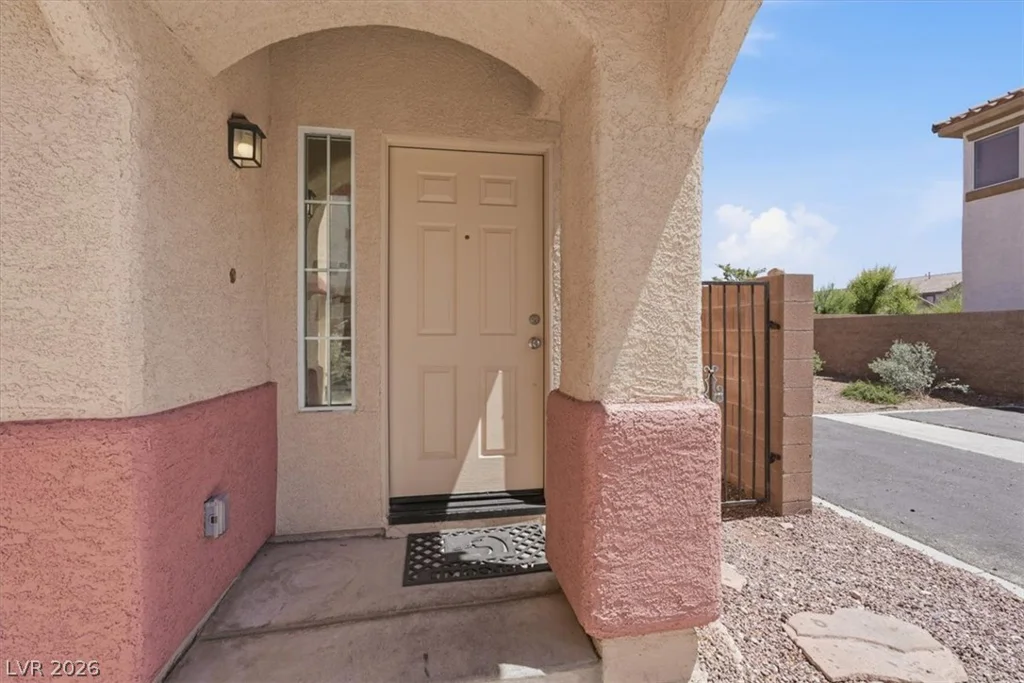 10630 Lessona, Las Vegas, NV 89141
