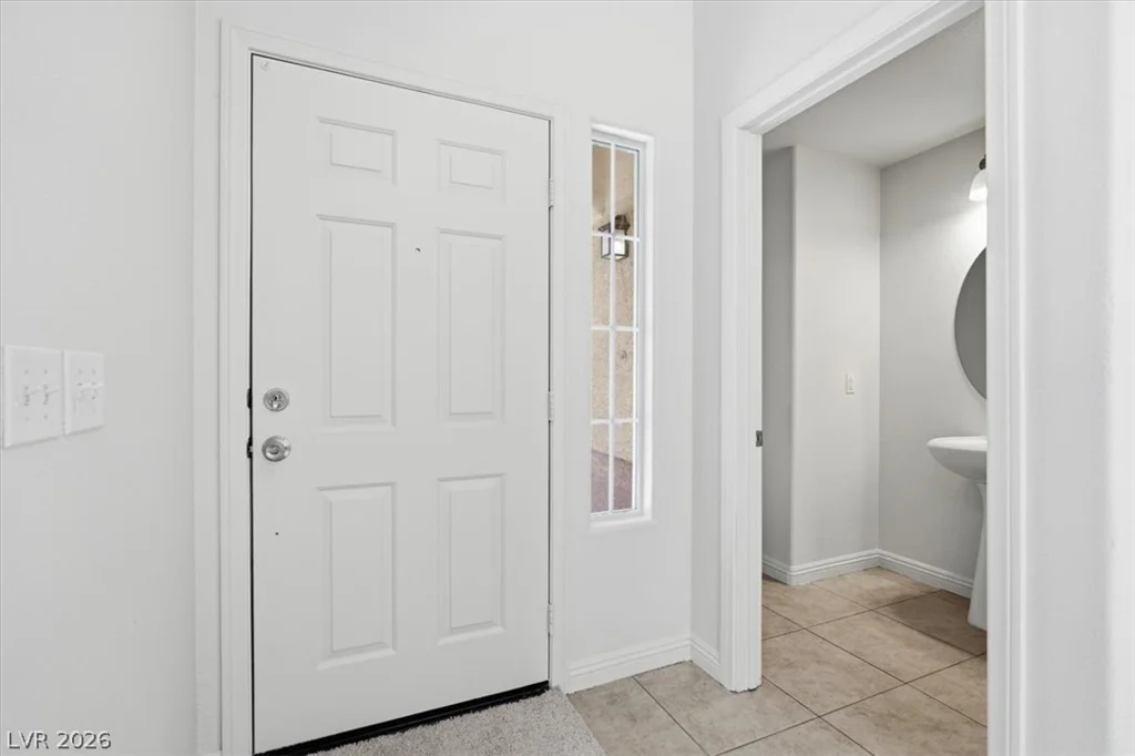 10630 Lessona, Las Vegas, NV 89141