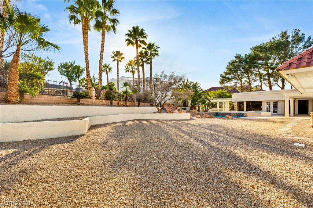 13 Dovetail, Henderson, NV 89014